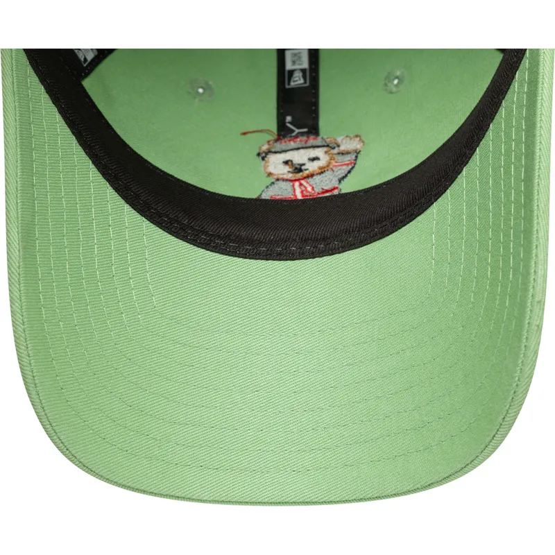 9twenty-bear-verstellbare-hellgrune-damen-cap-mit-gebogenem-schirm-von-ac-milan-serie-a-von-new-era