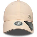 rozowa-zakrzywiona-czapka-z-regulacja-dla-kobiet-open-back-flawless-new-york-yankees-mlb-od-new-era