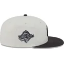 casquette-plate-beige-et-noire-ajustee-59fifty-clr-dvlp-new-york-yankees-mlb-new-era