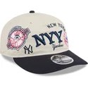 bezowo-granatowa-czapka-z-daszkiem-snapback-9fifty-retro-crown-scatter-new-york-yankees-mlb-od-new-era