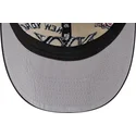 bezowo-granatowa-czapka-z-daszkiem-snapback-9fifty-retro-crown-scatter-new-york-yankees-mlb-od-new-era