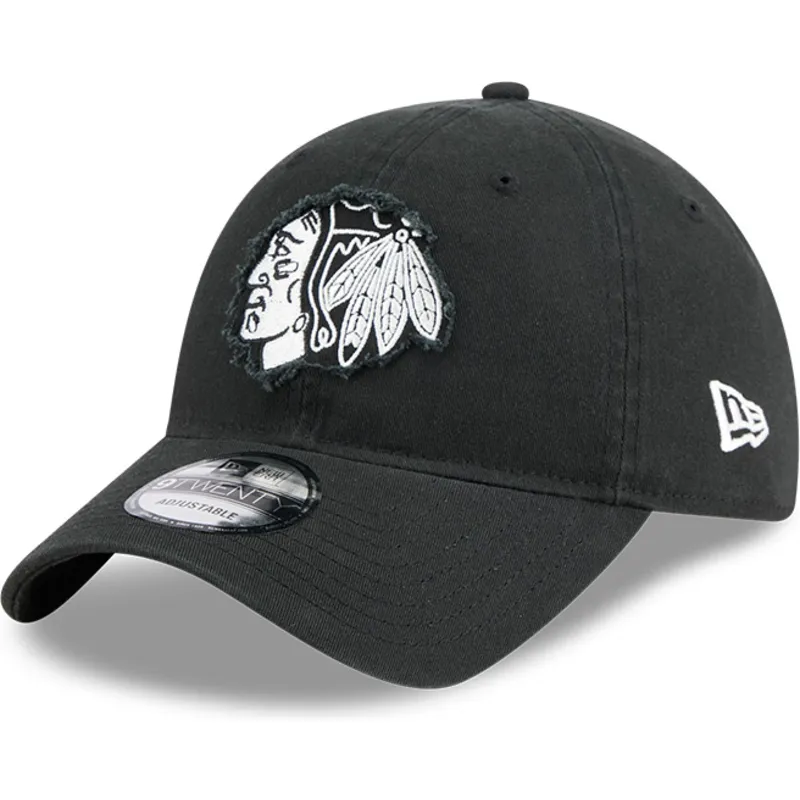 schwarze-verstellbare-9twenty-kappe-mit-gebogenem-schirm-stamp-von-chicago-blackhawks-nhl-von-new-era
