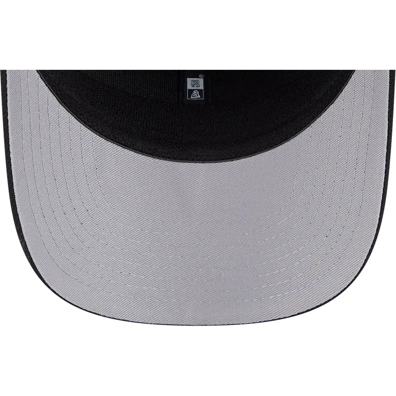 schwarze-snapback-kappe-mit-gebogenem-schirm-9seventy-stretch-snap-stated-der-boston-bruins-nhl-von-new-era