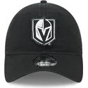 justerbar-svart-bojd-keps-9twenty-stamp-av-vegas-golden-knights-nhl-fran-new-era