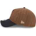casquette-courbee-marron-et-bleue-marine-ajustable-9twenty-a-frame-wool-pinstripe-new-york-yankees-mlb-new-era
