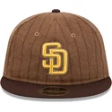 verstellbare-braune-flat-brim-cap-9fifty-retro-crown-wool-pinstripe-der-san-diego-padres-mlb-von-new-era