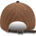 casquette-courbee-marron-et-bleue-marine-ajustable-9twenty-a-frame-wool-pinstripe-boston-red-sox-mlb-new-era