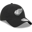 verstellbare-schwarze-curved-cap-9twenty-stamp-der-detroit-red-wings-nhl-von-new-era