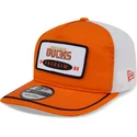 19twenty-snapback-kappe-in-orange-und-weiss-mit-gebogenem-schirm-und-gesticktem-patch-der-anaheim-ducks-nhl-von-new-era