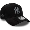 schwarze-verstellbare-9forty-e-frame-cord-kappe-der-new-york-yankees-mlb-von-new-era