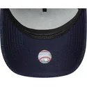 los-angeles-dodgers-mlb-9forty-e-frame-melton-snapback-kappe-mit-gebogenem-schirm-und-marineblauem-logo-von-new-era-in-marinebla