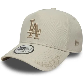 Beige böjd snapbackkeps med beige Los Angeles Dodgers MLB-logotyp 9FORTY E Frame Tonal Icon från New Era