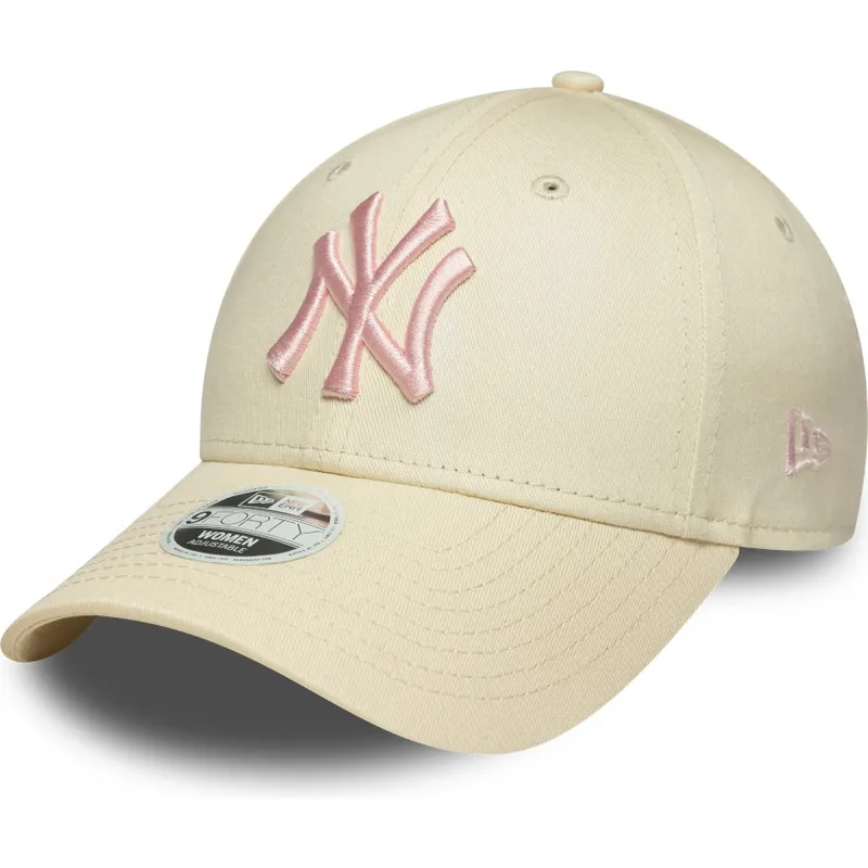 bezowa-regulowana-czapka-z-zakrzywionym-daszkiem-dla-kobiet-z-rozowym-logo-9forty-league-essential-new-york-yankees-mlb-new-era