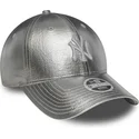 new-era-9forty-new-york-yankees-mlb-justerbar-silverfargad-kurvkeps-for-kvinnor