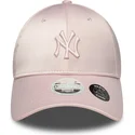 new-era-new-york-yankees-mlb-9forty-satin-bow-back-verstellbare-rosa-kappe-fur-damen-mit-rosa-logo