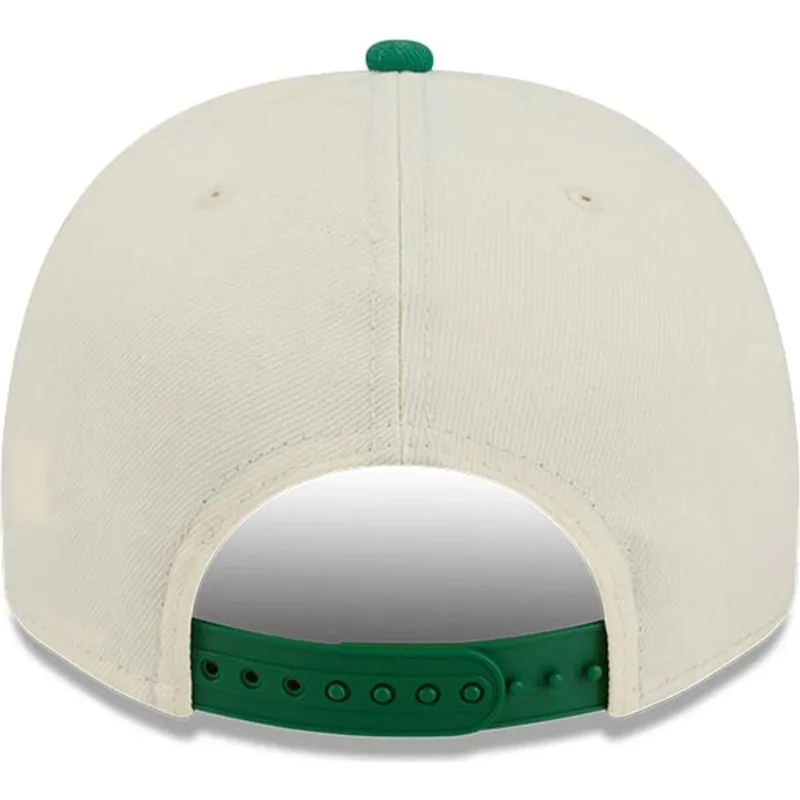 beige-und-grune-gebogene-snapback-kappe-9fifty-a-frame-precurved-hardwood-classics-der-boston-celtics-nba-von-new-era