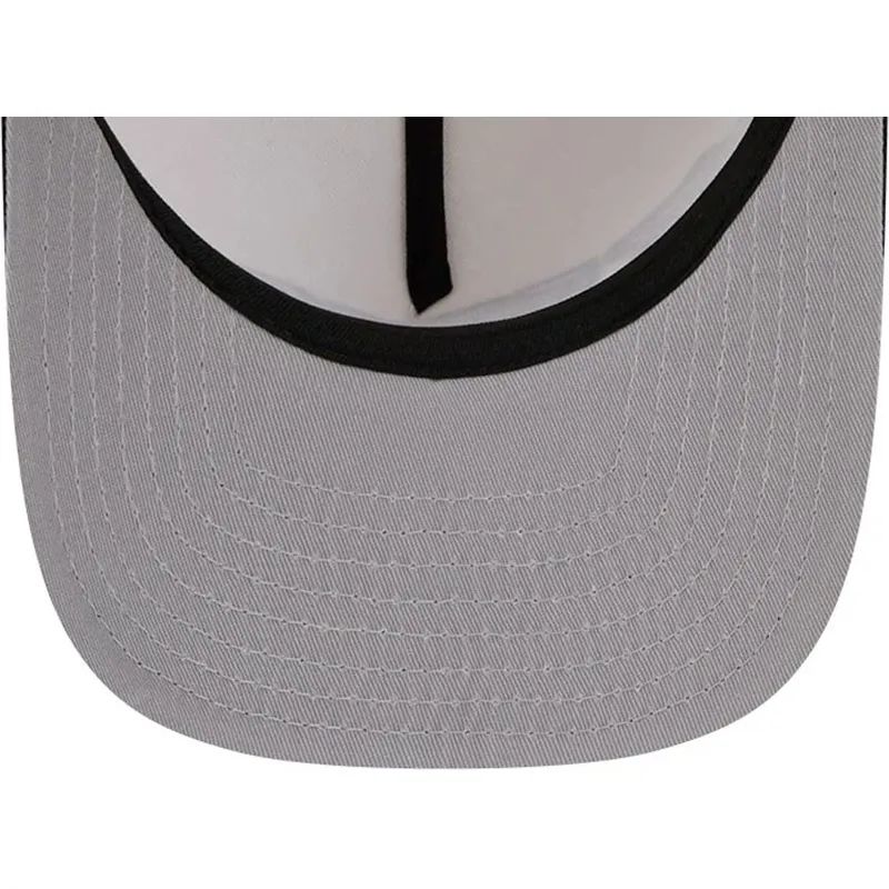 beige-och-svart-bojd-keps-snapback-9fifty-a-frame-precurved-hardwood-classics-fran-vancouver-grizzlies-nba-av-new-era