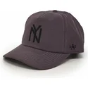 fioletowa-czapka-z-zakrzywionym-daszkiem-typu-snapback-new-york-cubans-printed-cord-od-american-needle
