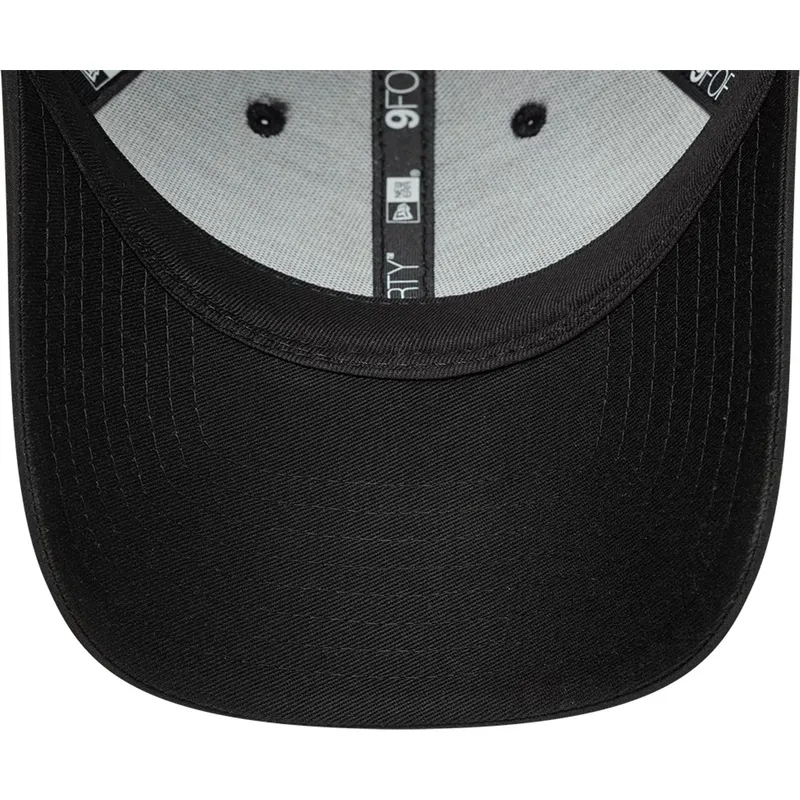 casquette-courbee-noire-ajustable-fc-barcelona-laliga-9forty-reflective-new-era