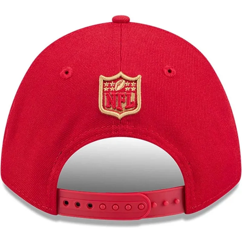 rote-gebogene-snapback-kappe-9forty-m-crown-team-der-san-francisco-49ers-nfl-von-new-era