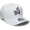 biala-zakrzywiona-czapka-snapback-9seventy-stretch-snap-technical-golf-new-era