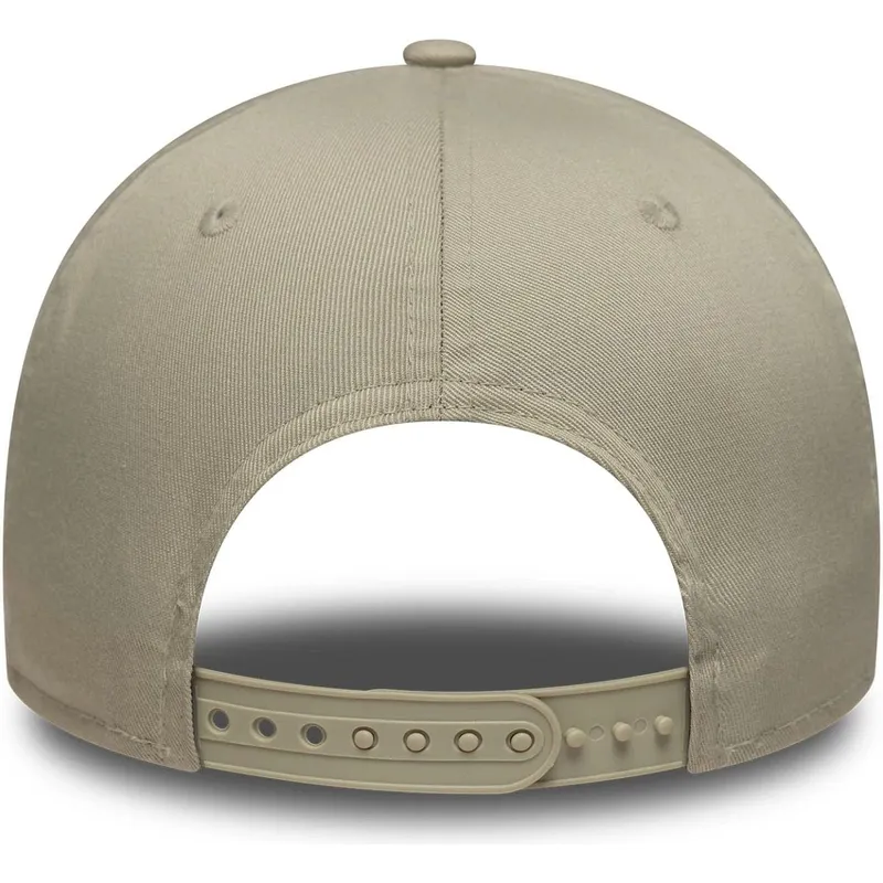 beige-snapback-9forty-metallic-los-angeles-lakers-nba-new-era