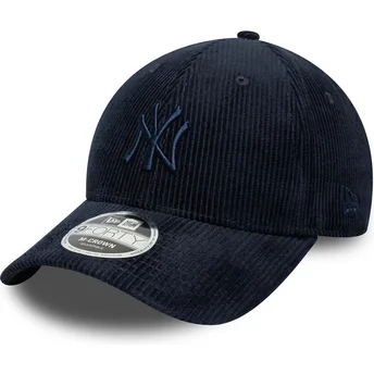 Marineblaue verstellbare Curved Cap mit marineblauen Logo 9FORTY M-Crown Cord der New York Yankees MLB von New Era