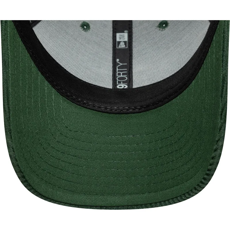 casquette-courbee-verte-ajustable-avec-logo-vert-9forty-m-crown-cord-new-york-yankees-mlb-new-era