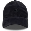 marinbla-bojd-keps-justerbar-med-marinblatt-logo-9twenty-suede-fran-new-york-yankees-mlb-av-new-era