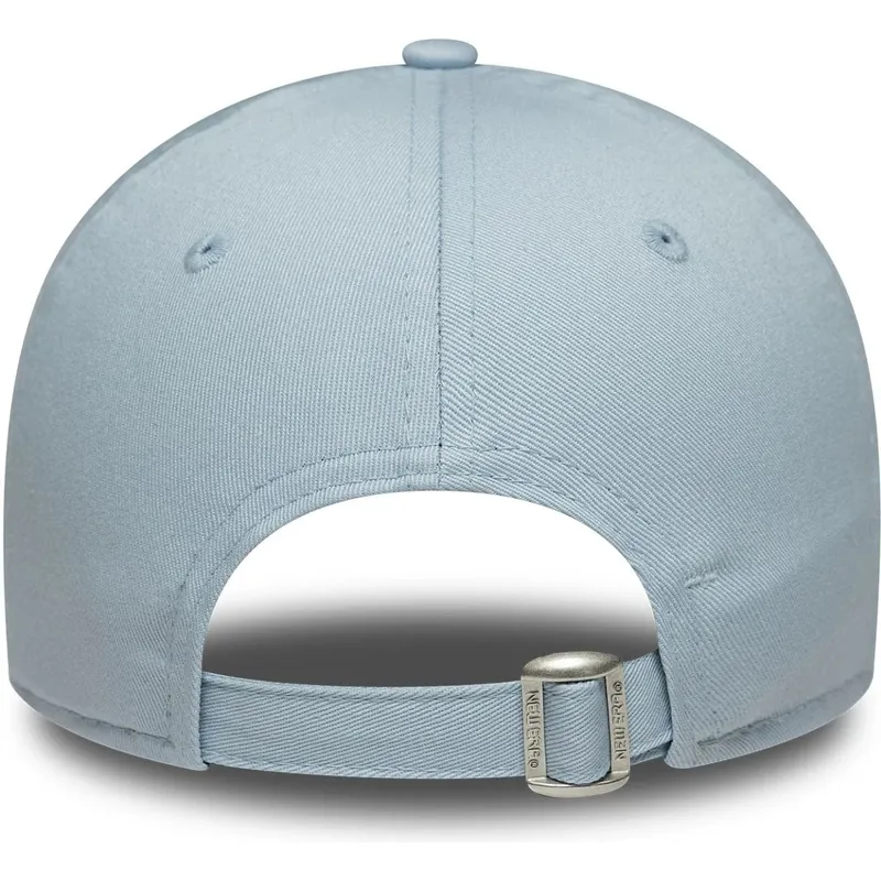 casquette-courbee-bleue-claire-ajustable-avec-logo-bleu-pour-femme-9forty-metallic-logo-los-angeles-dodgers-mlb-new-era