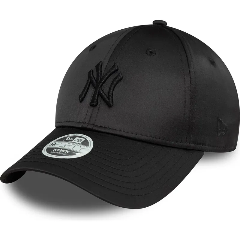 czarna-zakrzywiona-czapka-snapback-z-czarnym-logo-dla-kobiet-9forty-satin-new-york-yankees-mlb-new-era