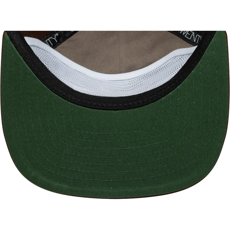 brun-justerbar-platt-keps-19twenty-outdoor-graphic-fran-new-era