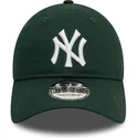 dunkelgrune-verstellbare-curved-cap-9twenty-league-essential-der-new-york-yankees-mlb-von-new-era