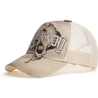 Beige trucker-keps Gothic Skull Graphic från Ed Hardy