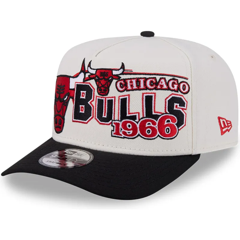 casquette-courbee-beige-et-noire-snapback-9fifty-a-frame-classic-chicago-bulls-nba-new-era