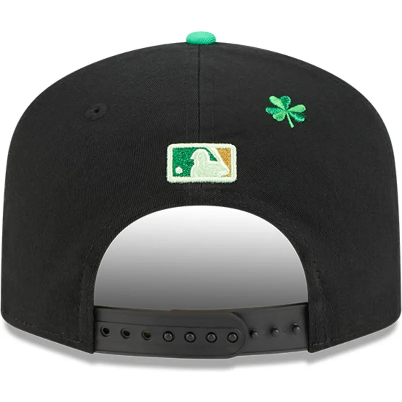 casquette-courbee-noire-snapback-19twenty-saint-patrick-s-day-new-york-yankees-mlb-new-era