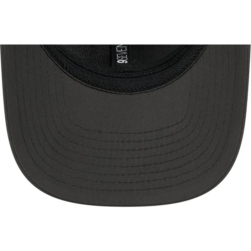 czarna-zakrzywiona-czapka-snapback-9seventy-stretch-snap-clubhouse-new-york-yankees-mlb-new-era