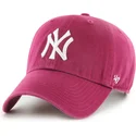 gorra-curva-roja-ajustable-clean-up-galaxy-de-new-york-yankees-mlb-de-47-brand
