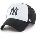 gorra-curva-negra-y-blanca-snapback-mvp-replica-sure-shot-de-new-york-yankees-mlb-de-47-brand