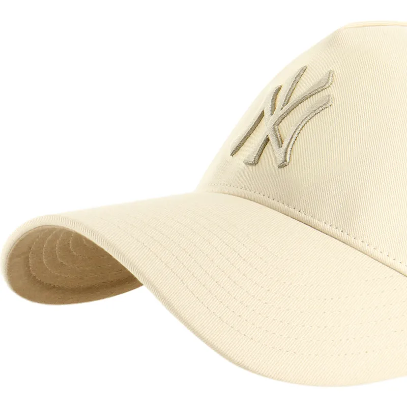 bojd-beige-snapback-keps-med-beige-logotyp-mvp-dt-sure-shot-two-tone-cotton-fran-new-york-yankees-mlb-av-47-brand