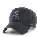svart-bojd-justerbar-keps-med-gra-clean-up-logotyp-fran-chicago-white-sox-mlb-av-47-brand