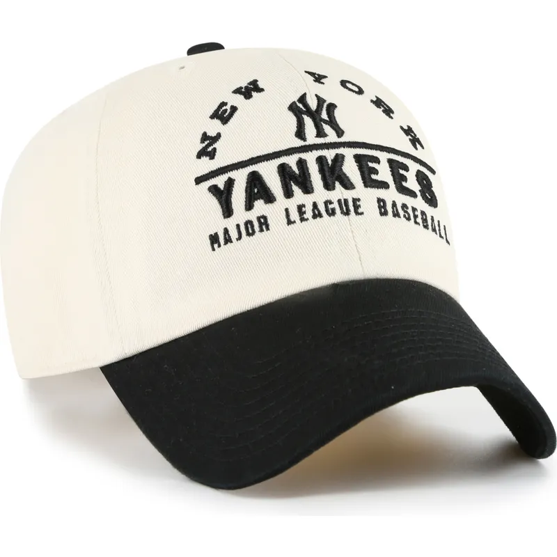 casquette-courbee-beige-et-noire-ajustable-clean-up-windham-new-york-yankees-mlb-47-brand