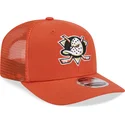 pomaranczowa-czapka-trucker-9seventy-stretch-snap-evergreen-anaheim-ducks-nhl-od-new-era