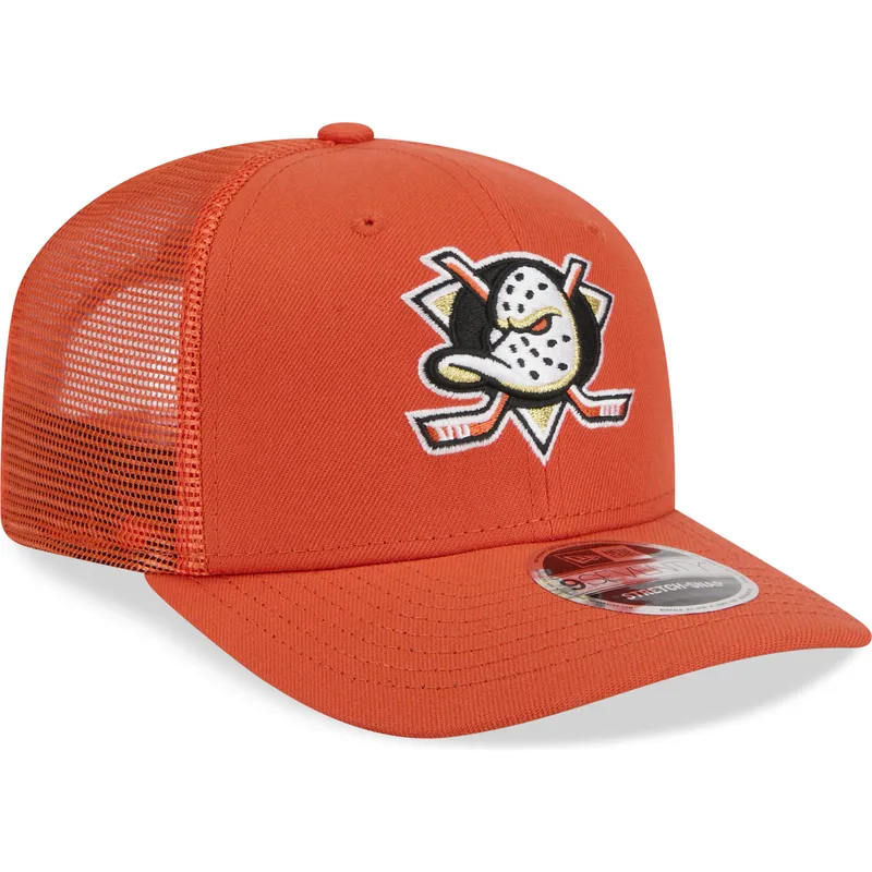 pomaranczowa-czapka-trucker-9seventy-stretch-snap-evergreen-anaheim-ducks-nhl-od-new-era