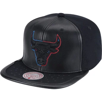 Casquette plate noire, rouge et bleue snapback Day One Chicago Bulls NBA Mitchell & Ness