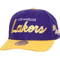 violett-och-gul-kurvad-keps-snapback-team-script-20-pro-fran-los-angeles-lakers-nba-av-mitchell-ness
