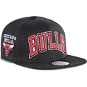 casquette-plate-noire-snapback-triple-play-chicago-bulls-nba-mitchell-ness
