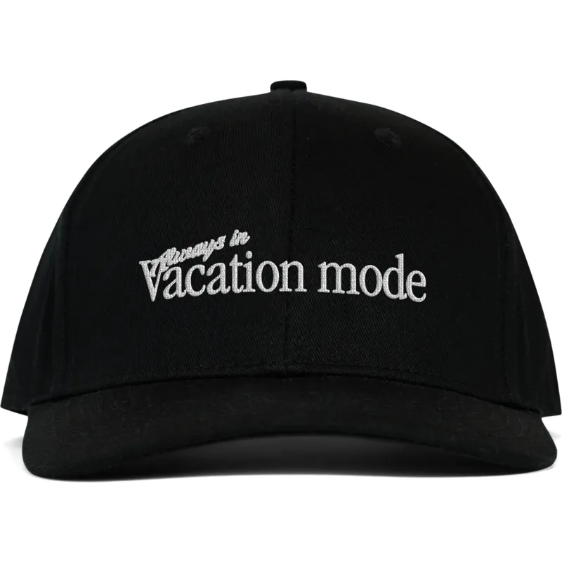 svart-bojd-snapback-keps-vacation-mode-fran-pica-pica