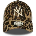 gorra-trucker-leopardo-para-mujer-9forty-m-crown-a-frame-leopard-de-new-york-yankees-mlb-de-new-era