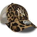 gorra-trucker-leopardo-para-mujer-9forty-m-crown-a-frame-leopard-de-new-york-yankees-mlb-de-new-era
